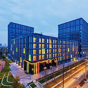 Lyf By Ascott Hongqiao Necc 4*, Шанхай Китай